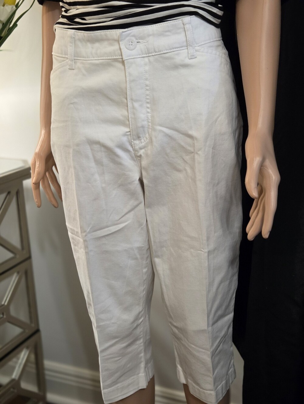 Classic White Women's Cotton Crop Pants